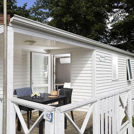 Camping Les Nysades Hotel Mirepoix  Exterior photo