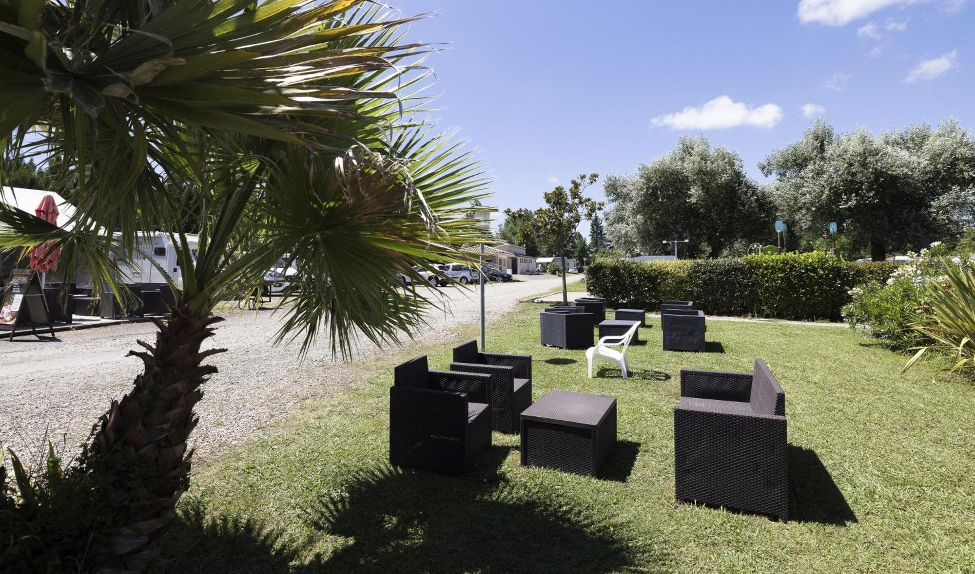 Camping Les Nysades Hotel Mirepoix  Exterior photo